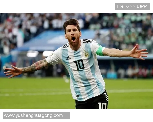 以梅西为灵感，探讨如何在挑战中保持冷静与创造力的完美平衡