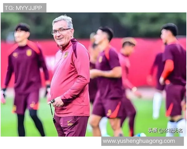 伊万的绿茵传奇从无名小将到足坛巨星的励志成长之路