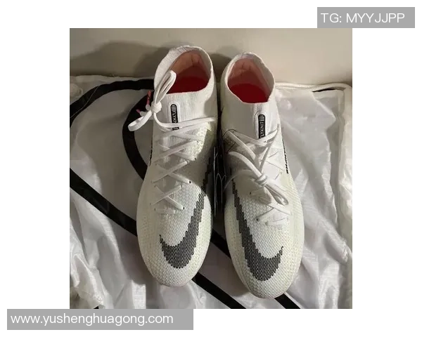 全球足坛最受球星喜爱的GT足球鞋盘点及穿搭明星分析 全球足坛最受球星喜爱的GT足球鞋盘点及穿搭明星分析