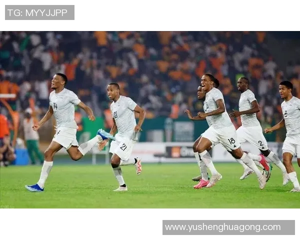 探索足球场上最冷门位置的球星为何能闪耀不凡的精彩表现 探索足球场上最冷门位置的球星为何能闪耀不凡的精彩表现