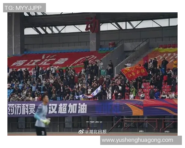 武汉超级球星足球赛场地盛大启幕 引领城市体育新风潮