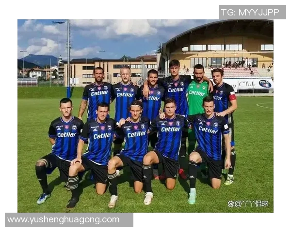 矮小黑皮的足球后卫球星如何用实力征服赛场成为防线铁壁 矮小黑皮的足球后卫球星如何用实力征服赛场成为防线铁壁