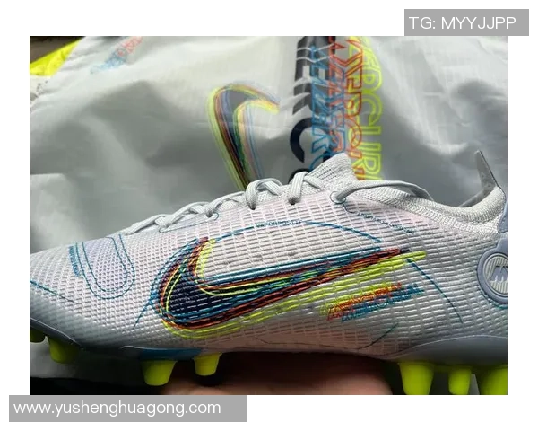 足球明星签名鞋到底值不值得购买价格与性能全面分析