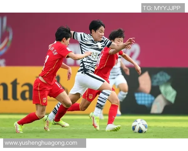 足球球星进球效应对球队战术布局与观众心理的深远影响分析